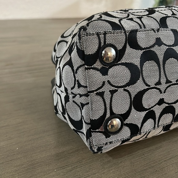 Coach Black and Gray Shoulder Bag - Picture 9 of 12